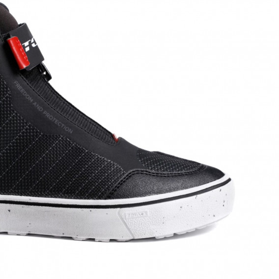 BASKET TCX IKASU 2 WP WOMAN NOIR ROUGE